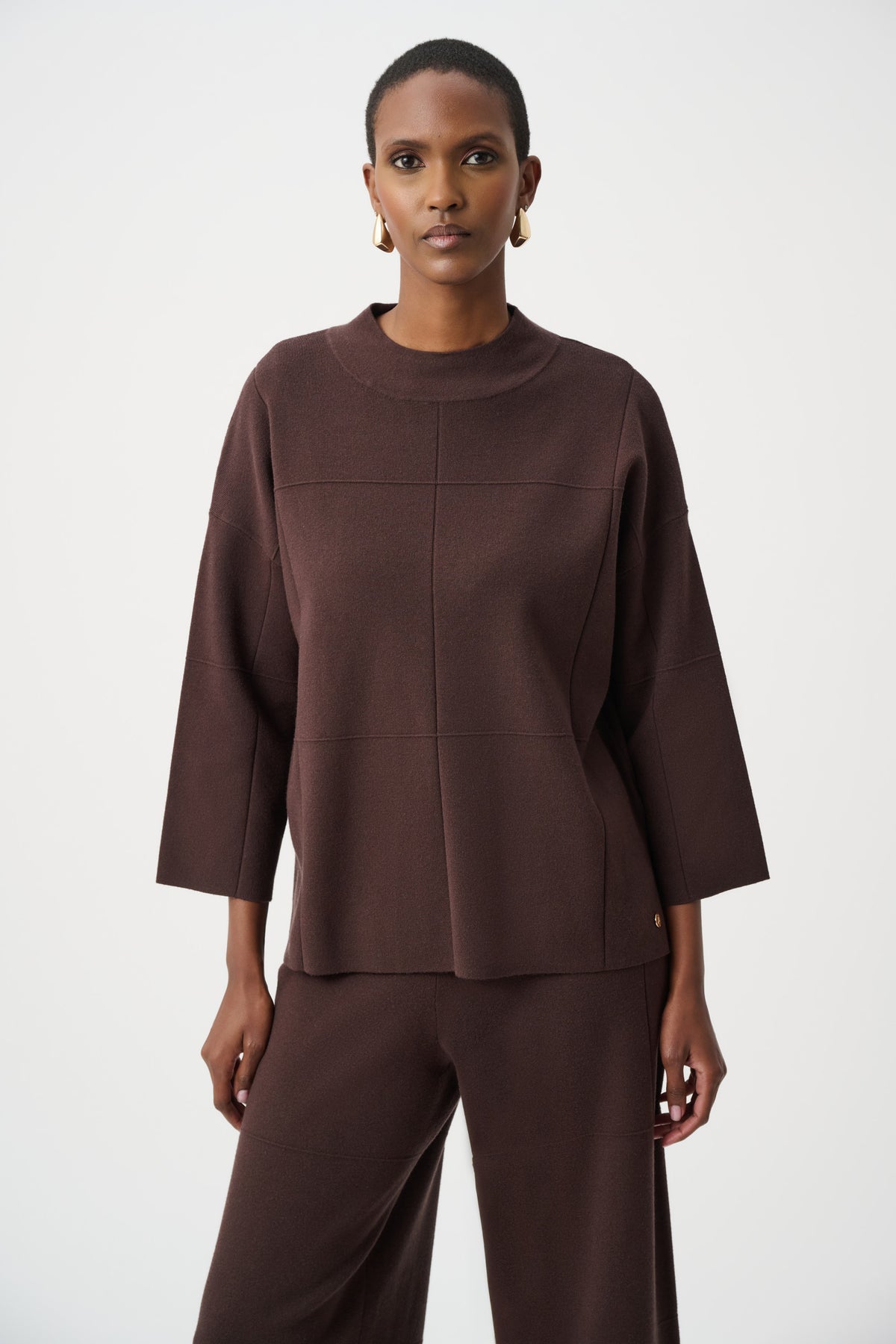 Joseph Ribkoff 261981 Maglione dritto in viscosa spazzolata con collo a lupetto